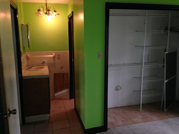 5th image of 7041 Fairystone Dr