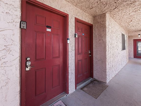 4th image of 14428 Compass St Unit 208
