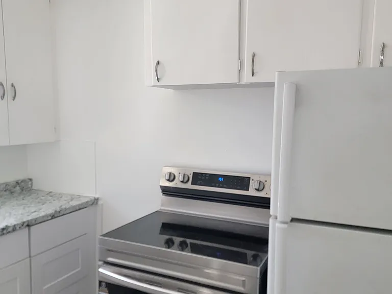1711 2nd St S #10 — Photo 1