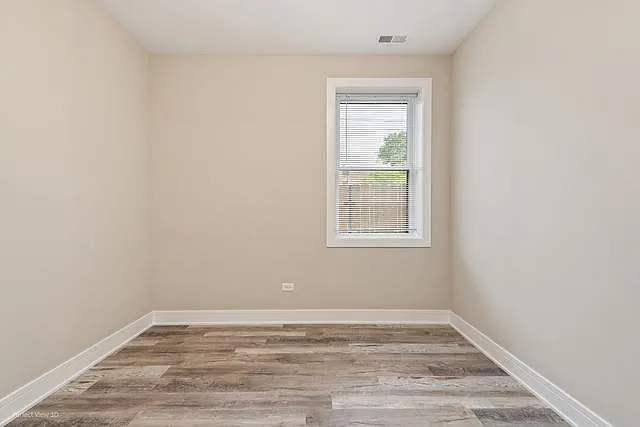 3 bed, 1500 sqft, $2,300 — Photo 3
