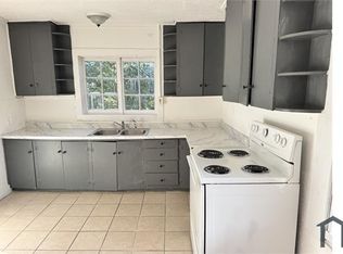 1736 Shaw St, Macon, GA 31201