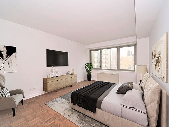 3rd image of 444 E 82nd St APT 20H