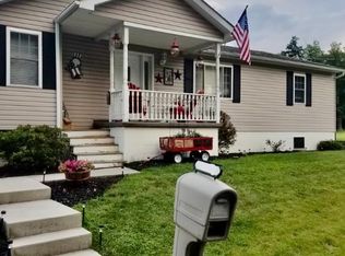 1170 Krissay St, Johnstown, PA 15904