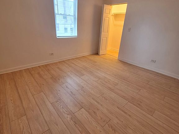 4th image of 8902 S Burley Ave #1