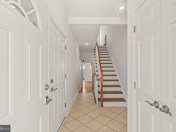 2nd image of 1011 S Dorrance St