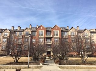 1950 Farnsworth Ln UNIT 309, Northbrook, IL 60062