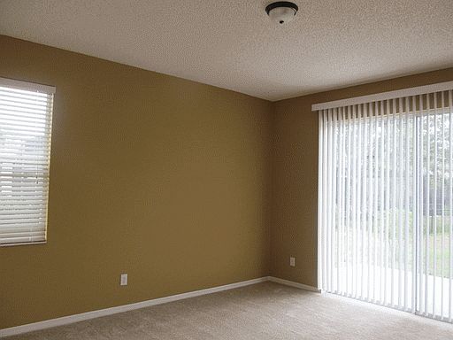 3rd image of 3853 Shawn Cir