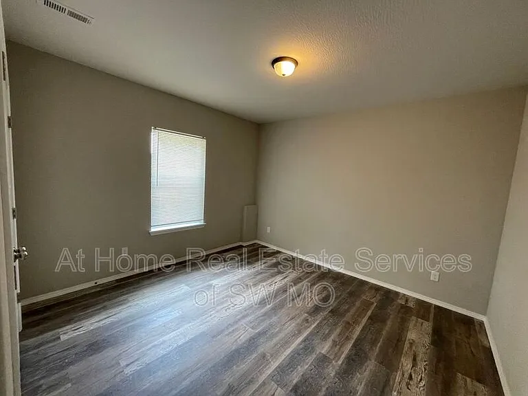 3897 W Linwood St — Photo 18