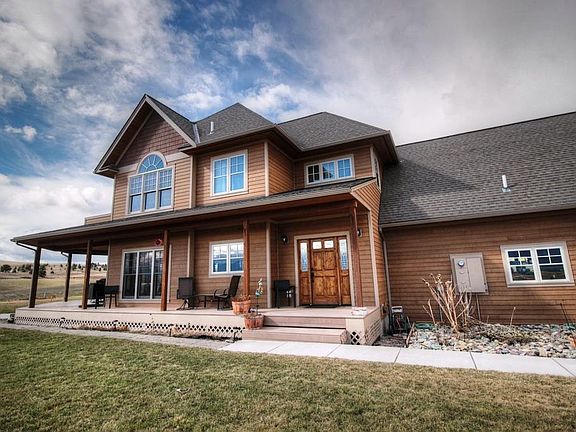 2nd image of 33789 Glenarrow Ln