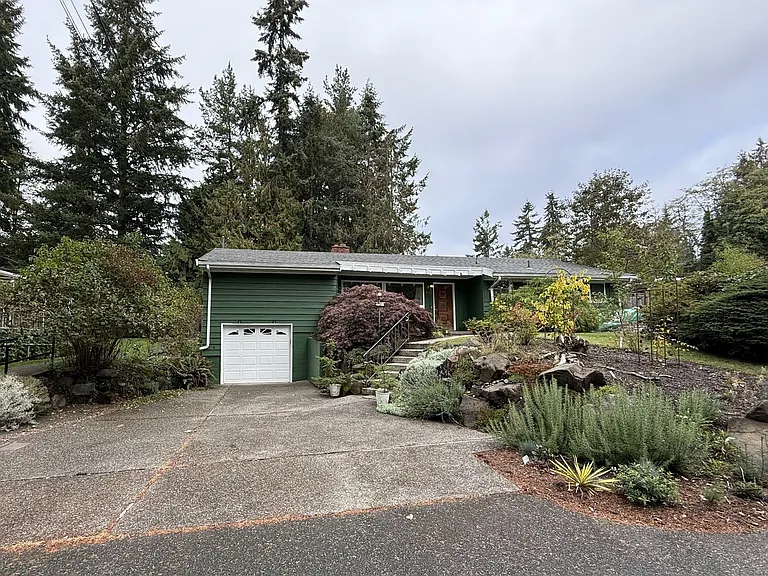 9123 227th St SW — Photo 2
