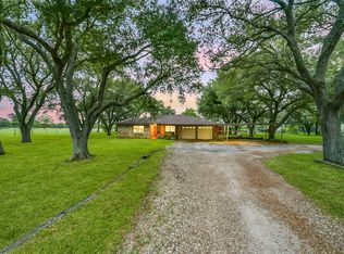 9606 Needville Fairchilds Rd, Needville, TX 77461