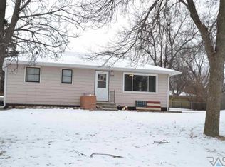 200 S 4th Ave, Brandon, SD 57005