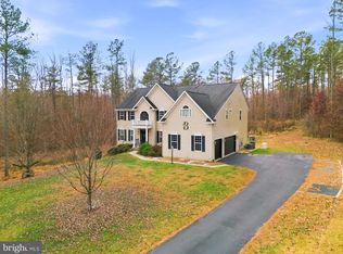 51 Serene Hills Dr, Fredericksburg, VA 22406