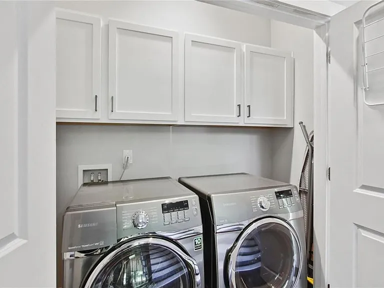 692 Drewry St NE — Photo 21