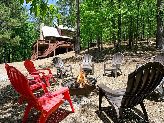 3rd image of 475 Southern Hills Cir