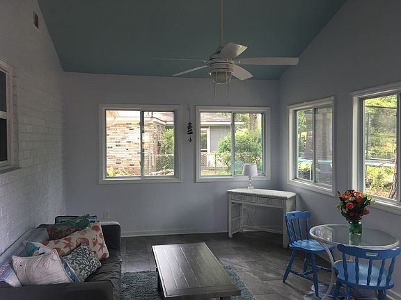 Sunroom 