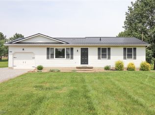 2588 Fulton Rd, Creston, OH 44217