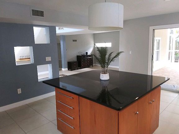 3rd image of 8106 N River Shore Dr
