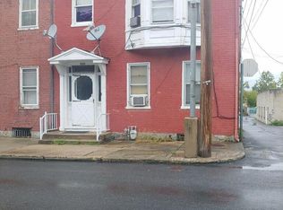 239 E King St, Chambersburg, PA 17201
