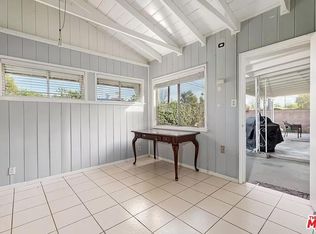 9424 Swinton Ave #B, North Hills, CA 91343