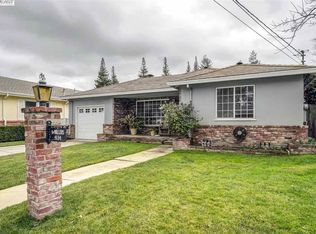 4134 Walnut Dr, Pleasanton, CA 94566