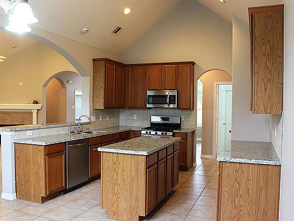 3rd image of 7115 Wedgewood Dr