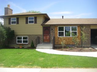 6690 S Dexter St, Centennial, CO 80121