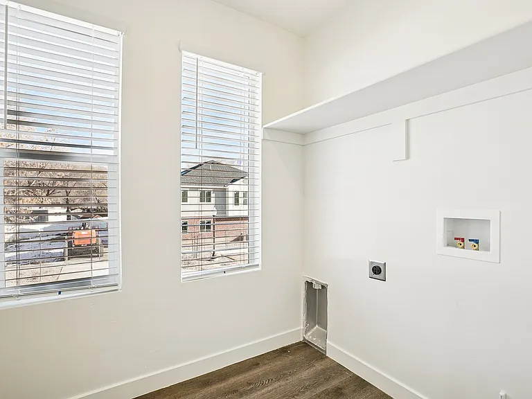 Villas at The Pointe — Photo 35