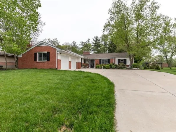 11 Morwood Ln, Saint Louis, MO 63141