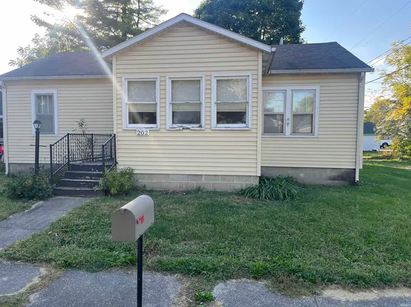 202 N Van Buren Ave, Fowler, IN 47944