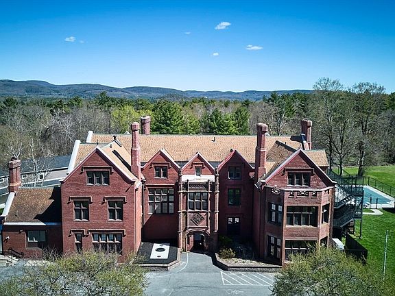 2nd image of 349 Old Stockbridge Rd