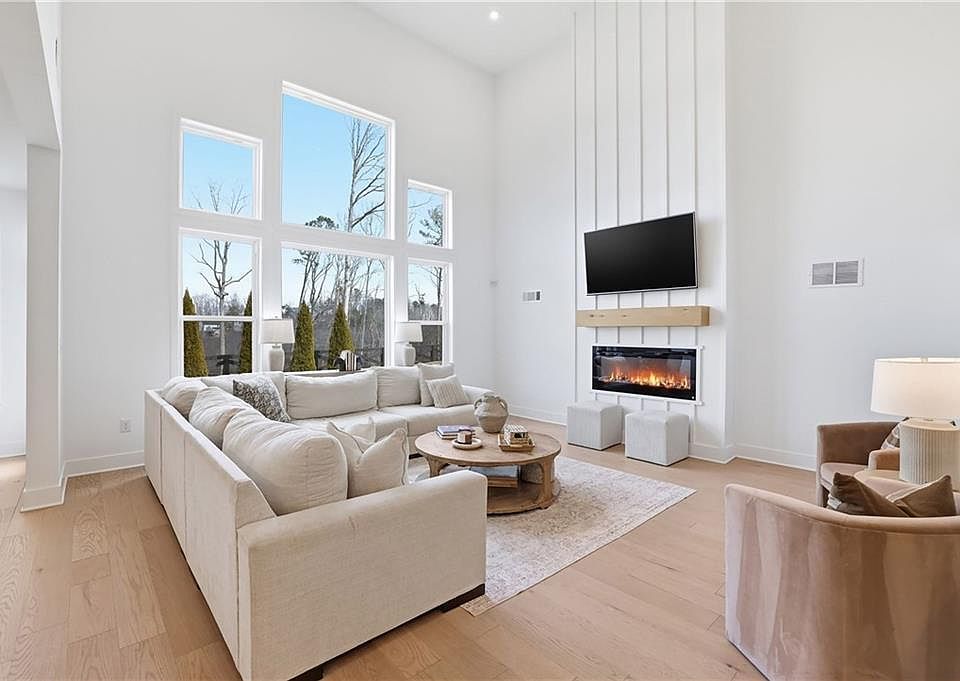 1st image of 8005 Scenic Ridge Way