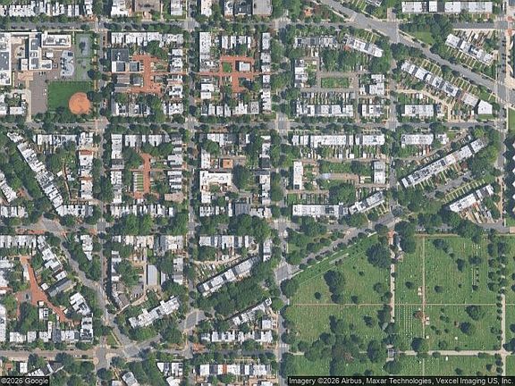 2nd image of 447 17th St SE #1