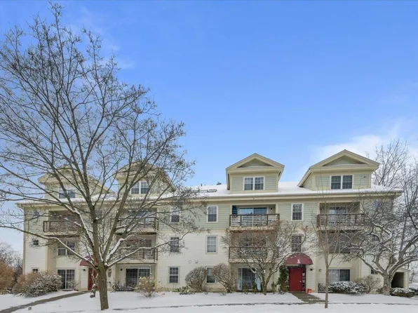 29 Hildred Drive, Burlington, VT 05401