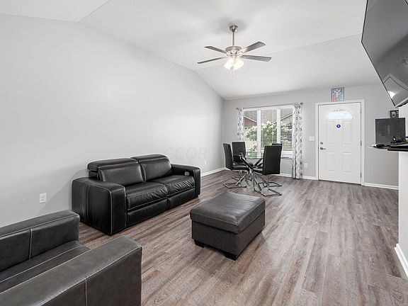5th image of 859 Autumn Chase Ln