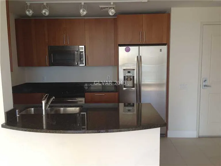 200 W Sahara Ave #3005 — Photo 8