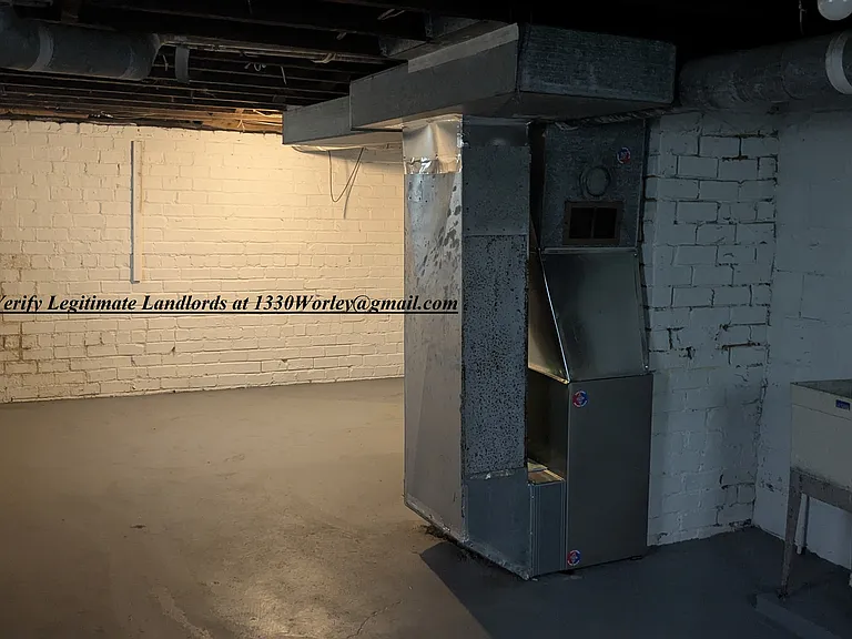 1330 Worley Ave NW — Photo 17