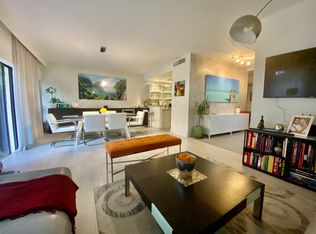 2410 Brickell Ave, Miami, FL 33129