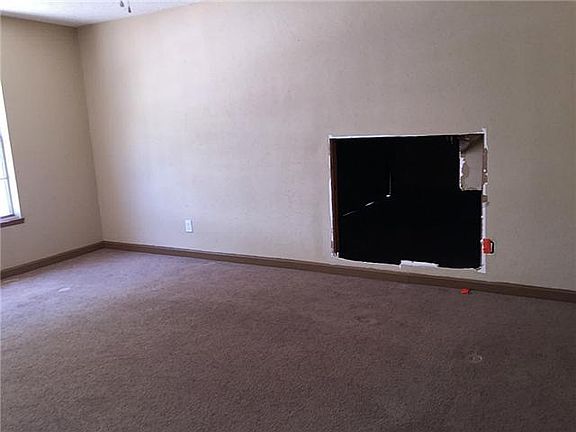 4th image of 10740 Sunstone St