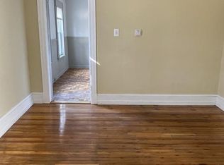 27 Frederick St APT 2, Westfield, MA 01085