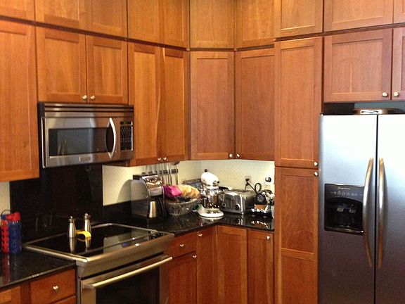 2nd image of 821 Perdido St Suite 2B