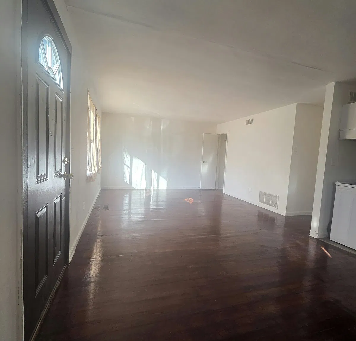 388 2nd Street — Photo 2