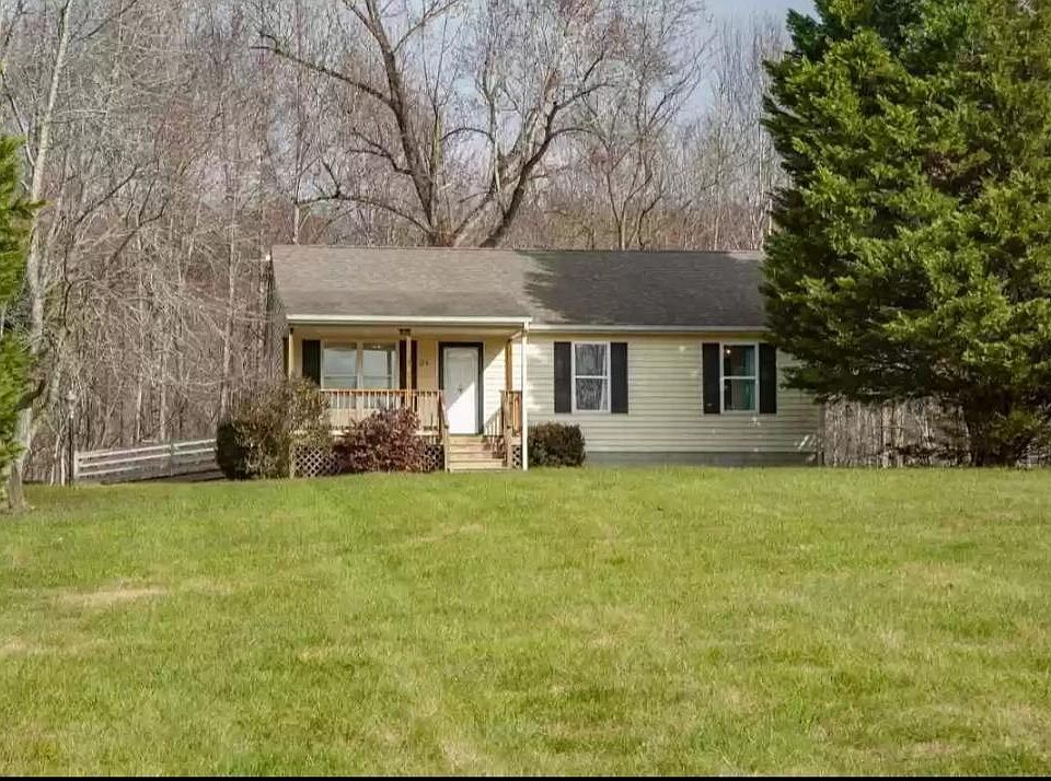 1st image of 324 Montreal Ln