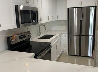 1100 Alton Rd APT 4B, Miami Beach, FL 33139