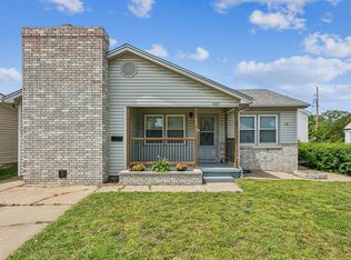 603 N High St, El Dorado, KS 67042