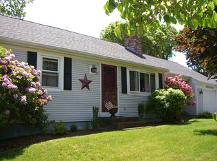12 Musket Ln, Yarmouth Port, MA 02675