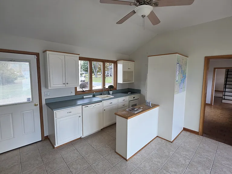 311 Anthony Home Rd — Photo 7