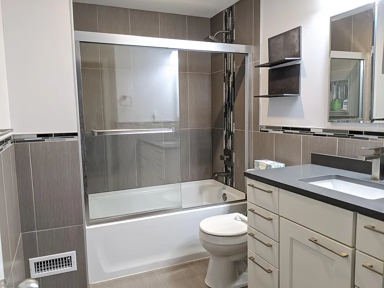 111 Delmar Mitchell Dr — Photo 15