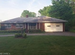 363 Bishop Rd, Highland Heights, OH 44143