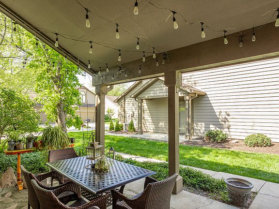 2nd image of 2314 Calaveras Way
